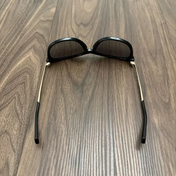 Coach HC8084 L072 Celia Sunglasses 57-15-135 2N 518011 Black/Gold Grey Gradient - Picture 7 of 8